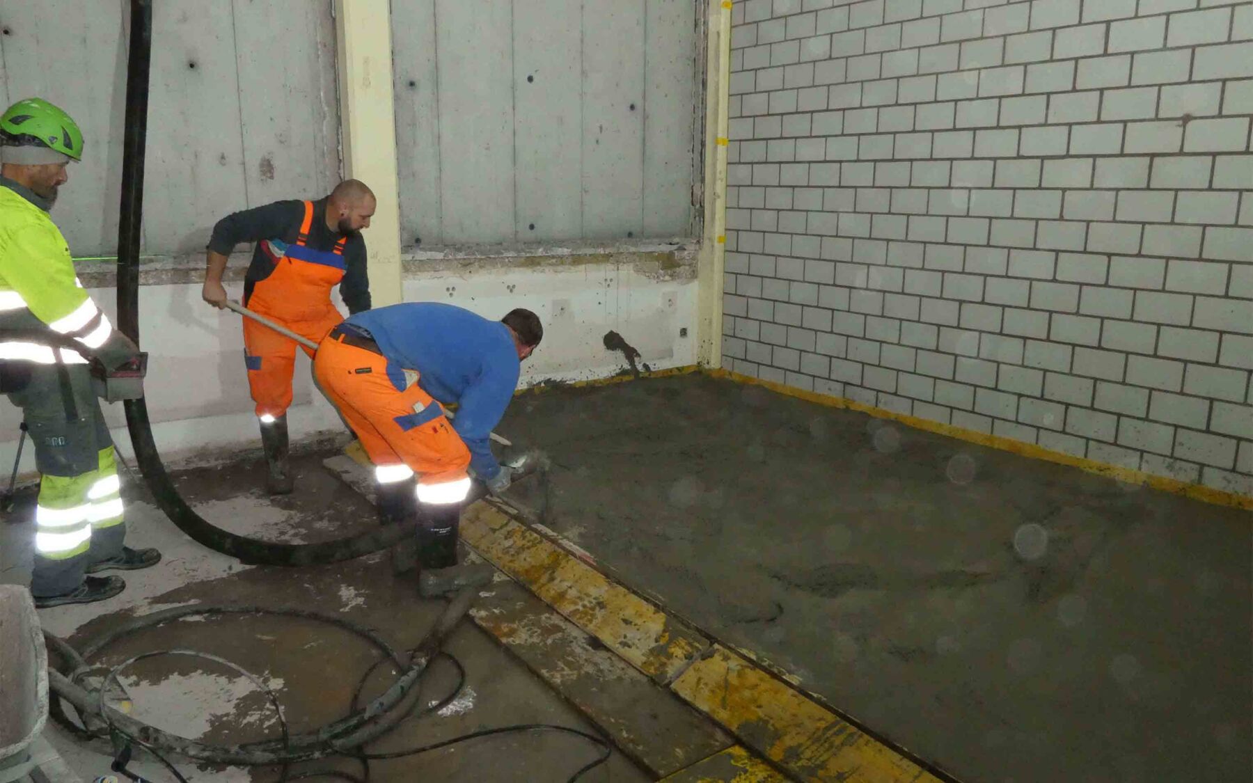 3 Der Beton wird zugefuehrt